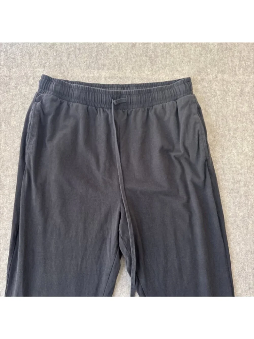 SKIMS‎ Jogger Pants Womens L Dark Gray Elastic Waist Pockets Lounge Cuffed